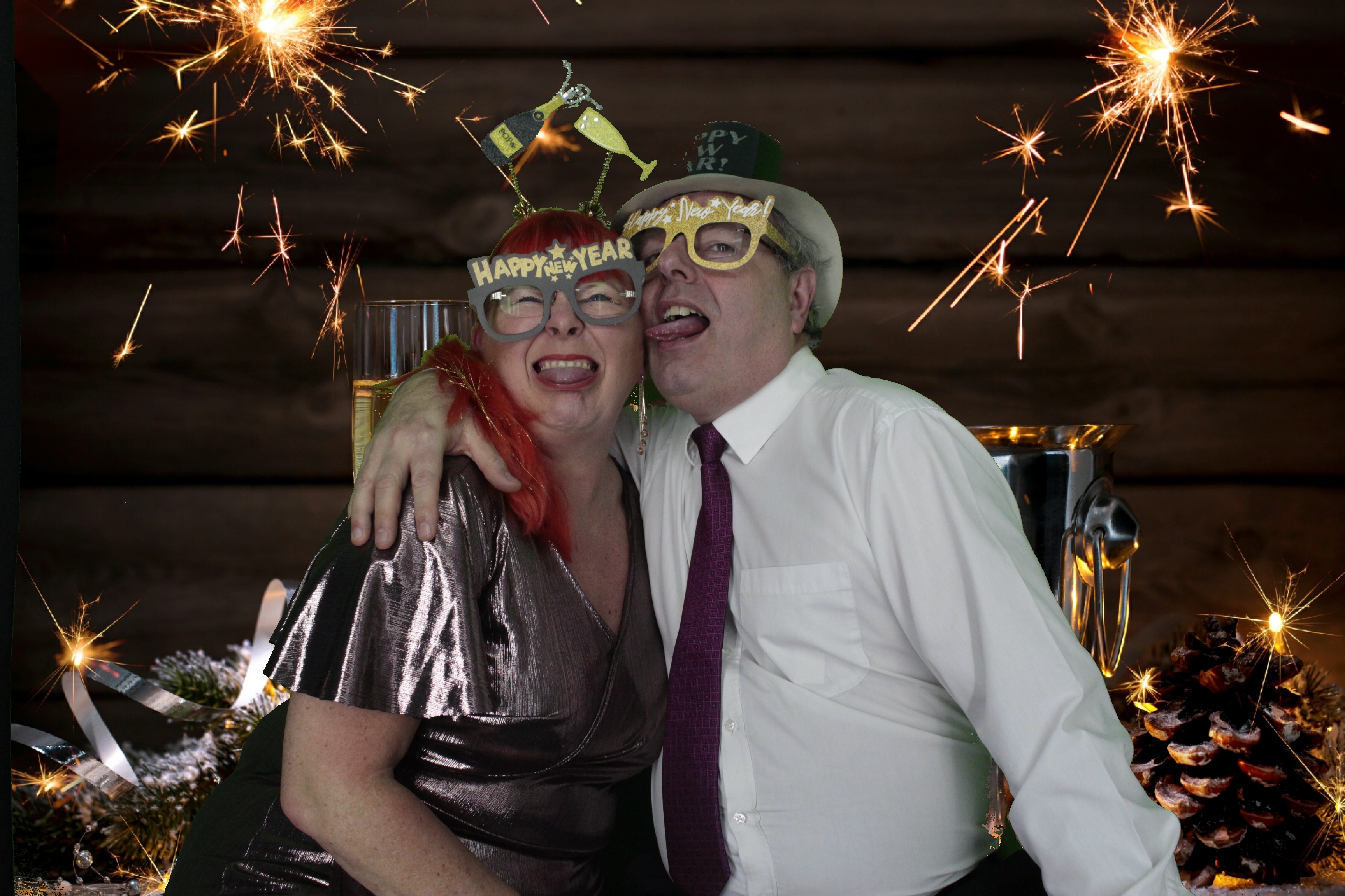 NYE Party | View more photos from the event at gallery.myphotoboothexperience.co.uk/u/MyPhotoBoothExperienceLtd/NYE-Party